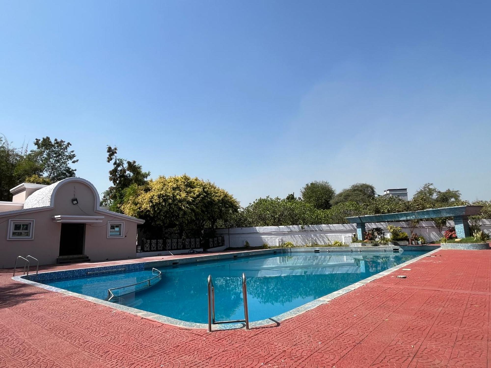 Soho House By Jayshrea Hotel Chandrapur Exterior foto